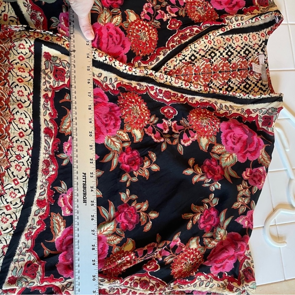 💗Forever 21 Hot Pink Bohemian Floral Rose Print Cardigan Kimono Size X-Small💗 - Picture 2 of 5